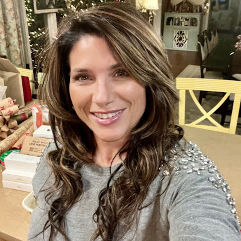 Meet your Posher, Jennifer